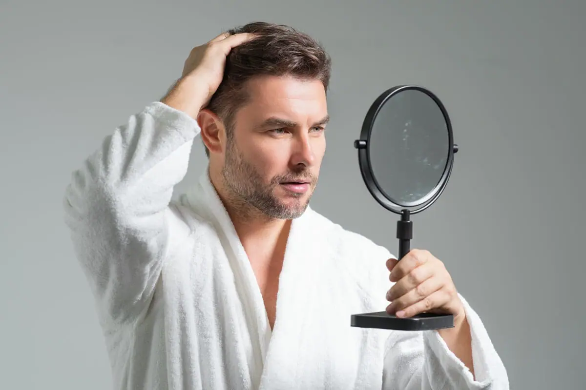 Will scalp micropigmentation look natural, or obviously fake?